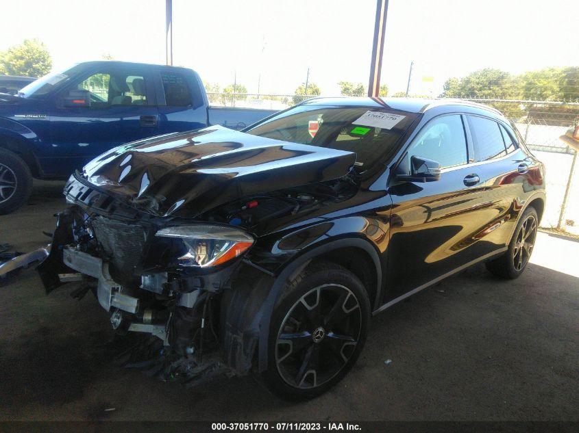 2020 MERCEDES-BENZ GLA 250 - WDCTG4GB9LU024134