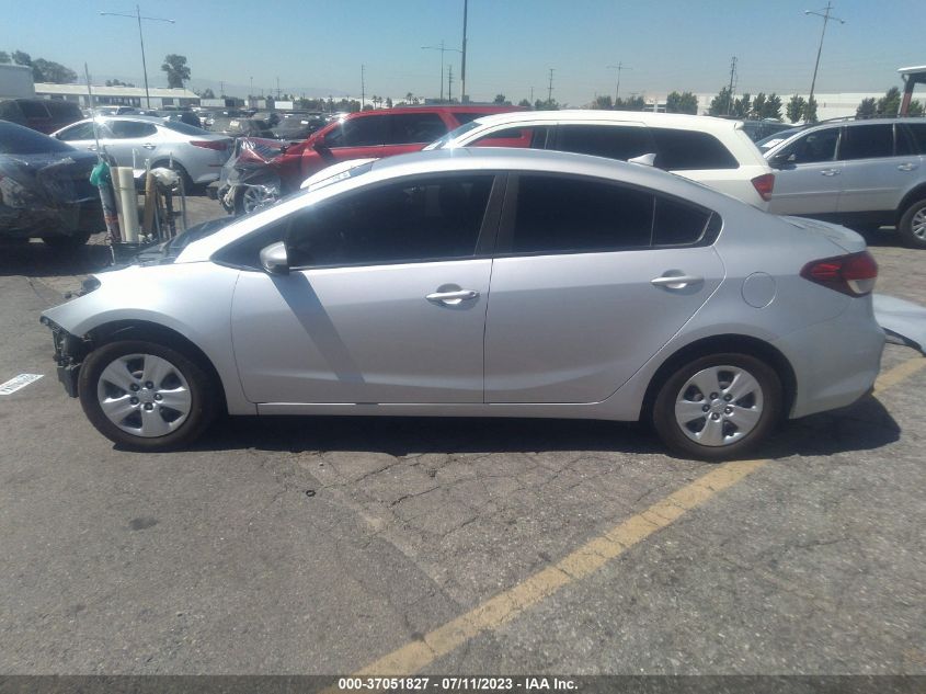 2017 KIA FORTE LX - 3KPFK4A79HE095989