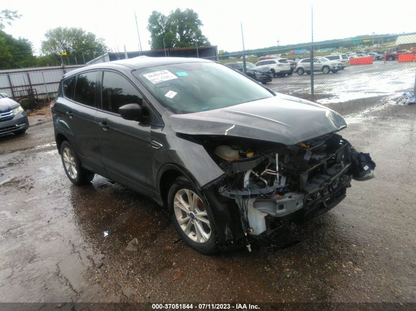2018 FORD ESCAPE S 1FMCU0F76JUC34395