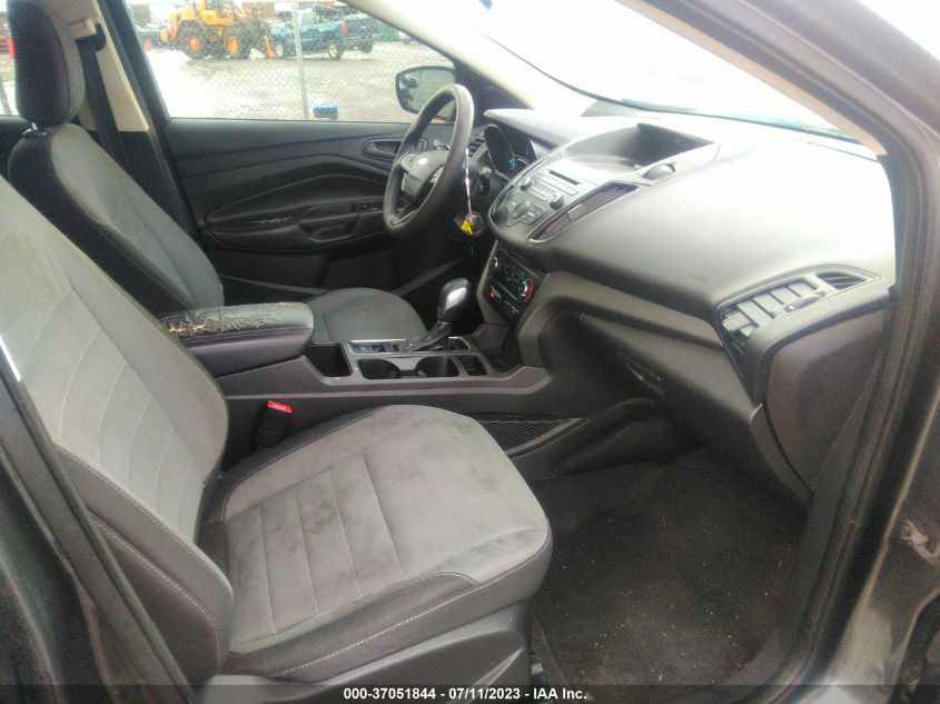 2018 FORD ESCAPE S 1FMCU0F76JUC34395