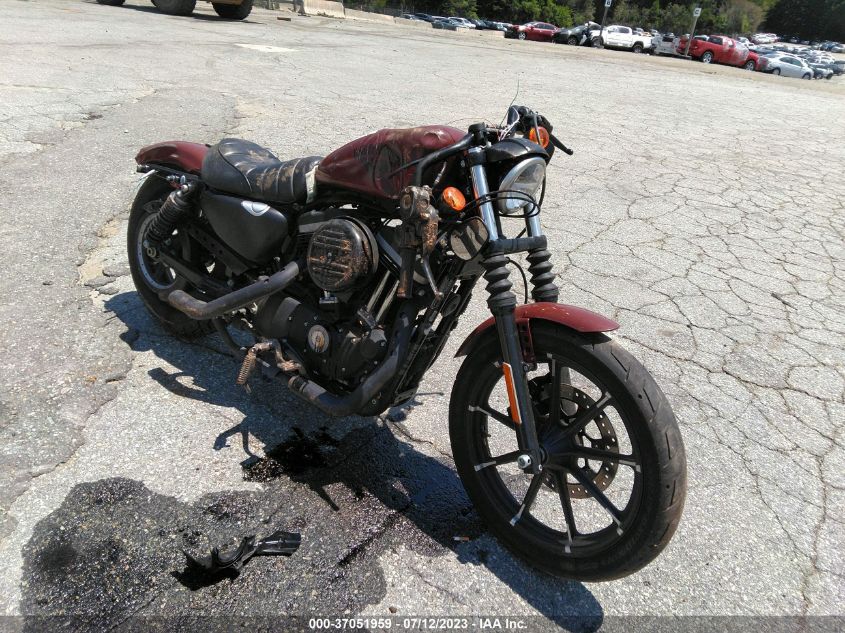 2017 HARLEY-DAVIDSON XL883 IRON 883 - 1HD4LE210HC401990
