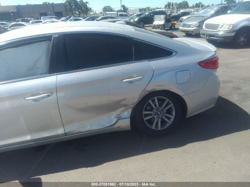 2015 HYUNDAI SONATA 2.4L SE - 5NPE24AF7FH120402