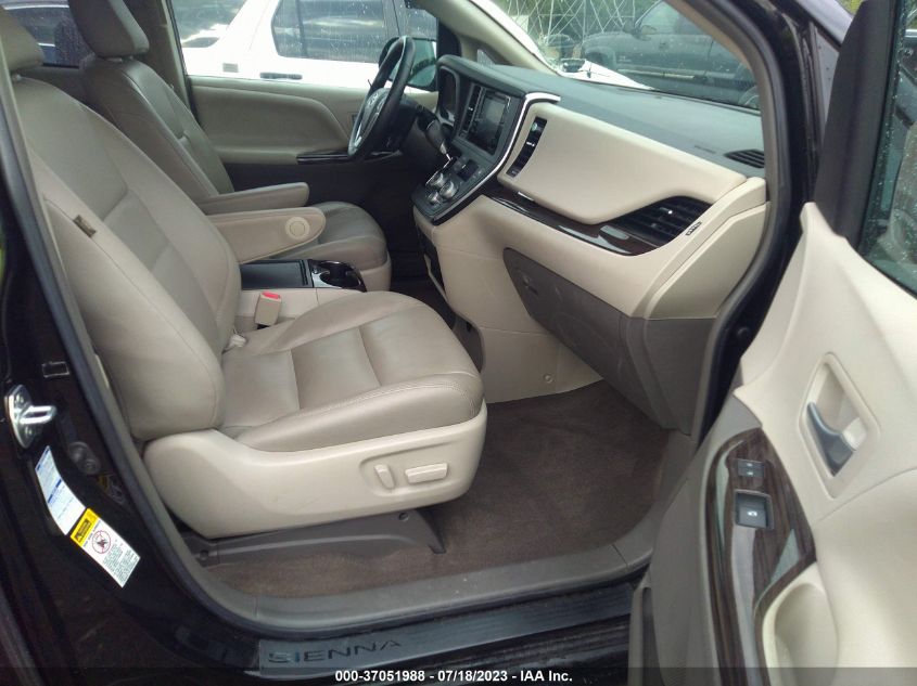 2017 TOYOTA SIENNA XLE - 5TDDZ3DC2HS170950