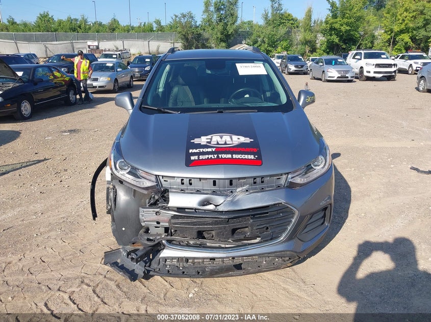 VIN KL7CJLSB6KB855025 2019 CHEVROLET TRAX LT