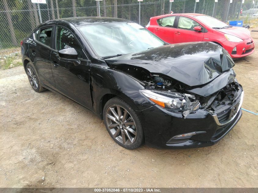 2018 MAZDA MAZDA3 4-DOOR TOURING - 3MZBN1V34JM199164