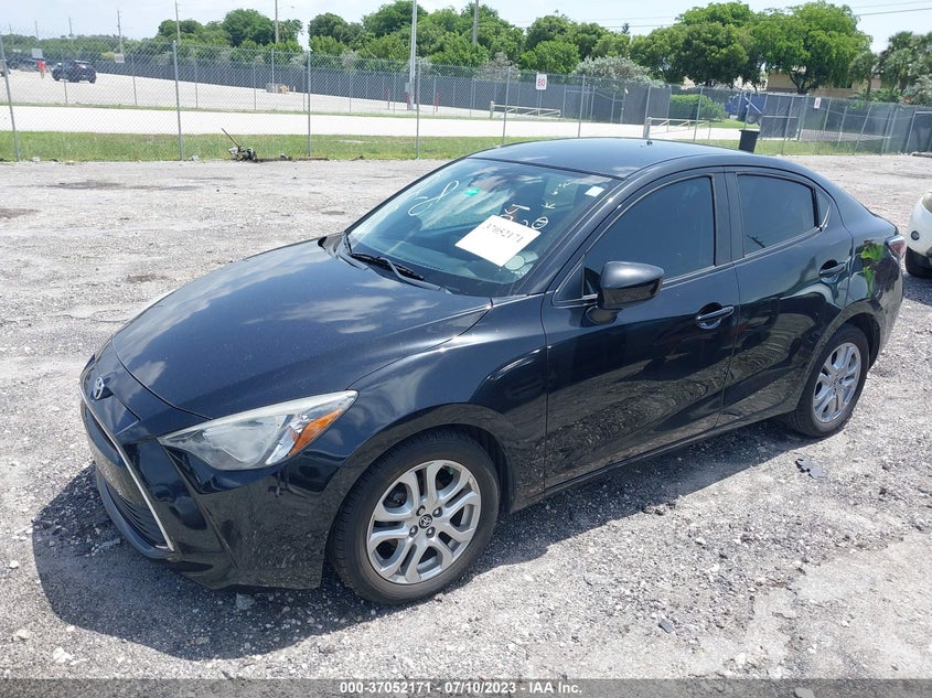 VIN 3MYDLBYV3HY196104 2017 TOYOTA YARIS IA
