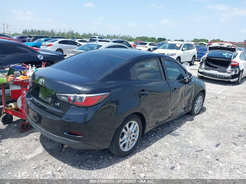 VIN 3MYDLBYV3HY196104 2017 TOYOTA YARIS IA