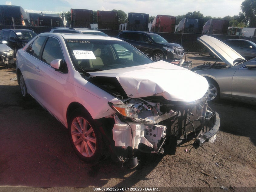 Auction sale of the 2012 TOYOTA CAMRY , vin: 4T1BF1FK1CU505284, lot number: 37052326