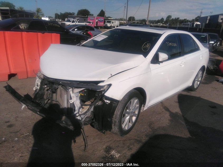 Auction sale of the 2012 TOYOTA CAMRY , vin: 4T1BF1FK1CU505284, lot number: 37052326