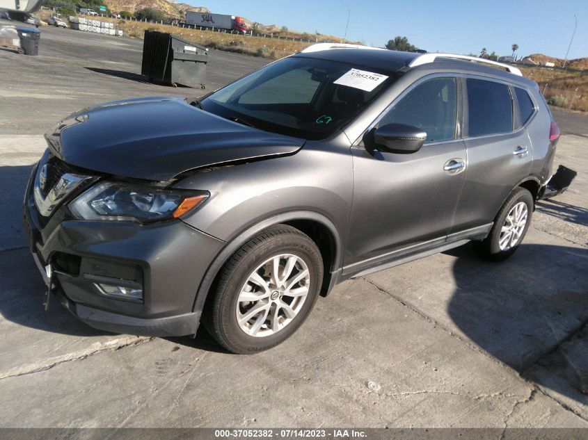 2017 NISSAN ROGUE SV - KNMAT2MT1HP525194