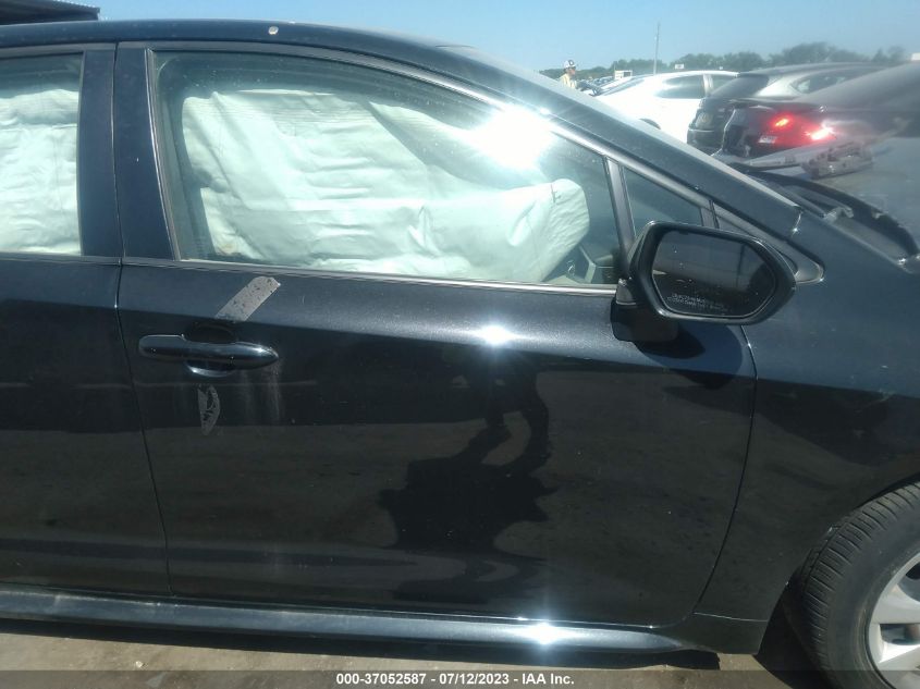 2020 TOYOTA COROLLA LE - JTDEPRAE0LJ059614