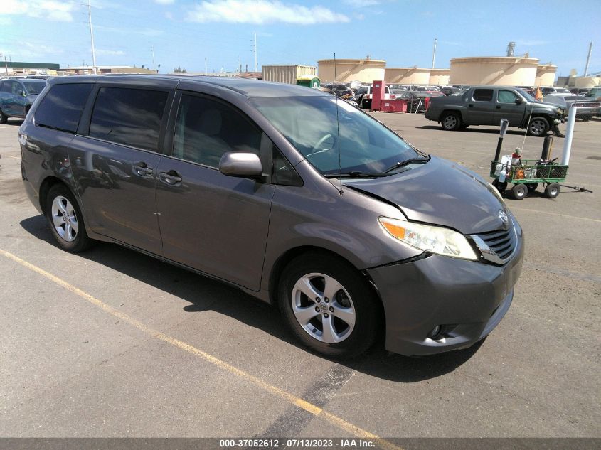 2013 TOYOTA SIENNA LE - 5TDKK3DC7DS398920