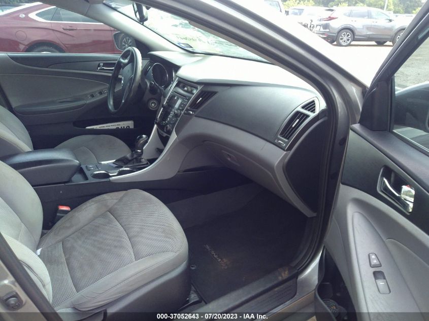 2013 HYUNDAI SONATA GLS - 5NPEB4AC8DH788356