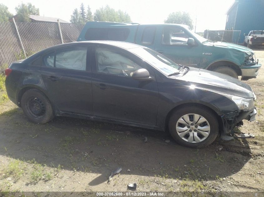 2014 CHEVROLET CRUZE LS - 1G1PA5SH2E7417588