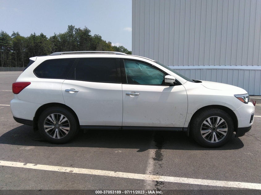 VIN 5N1DR2MM2HC686080 2017 NISSAN PATHFINDER S