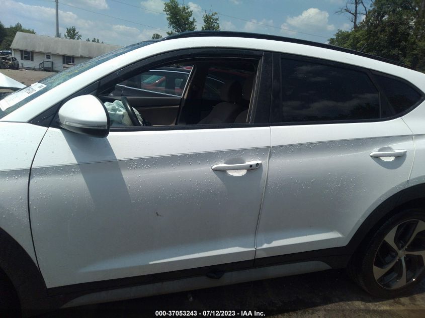 2017 HYUNDAI TUCSON VALUE - KM8J3CA23HU570068