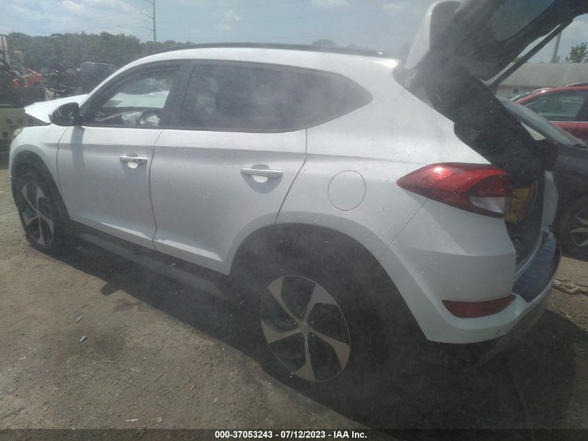 2017 HYUNDAI TUCSON VALUE - KM8J3CA23HU570068