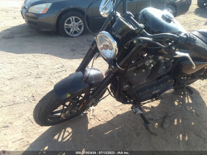 2017 HARLEY-DAVIDSON XL1200 CX - 1HD1LM310HC437111