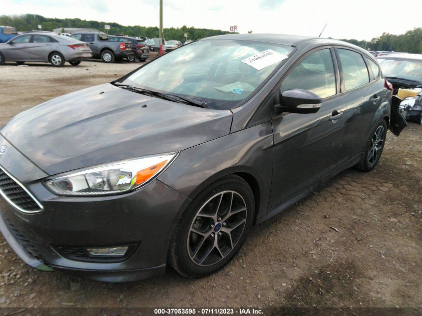 2015 FORD FOCUS SE - 1FADP3K27FL356438