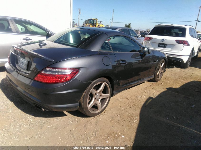 2013 MERCEDES-BENZ SLK-CLASS SLK 250 - WDDPK4HA0DF055666