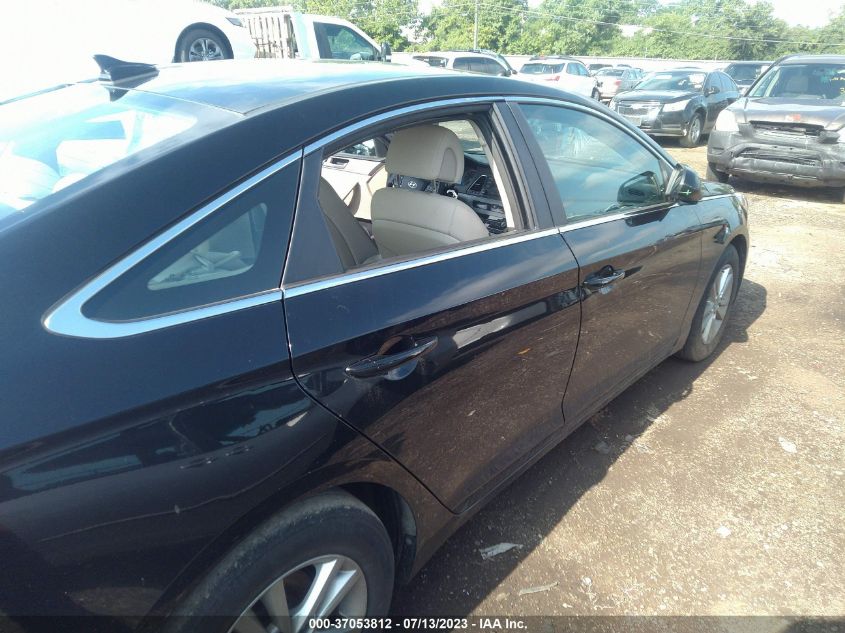 2015 HYUNDAI SONATA 2.4L SE - 5NPE24AF0FH120967