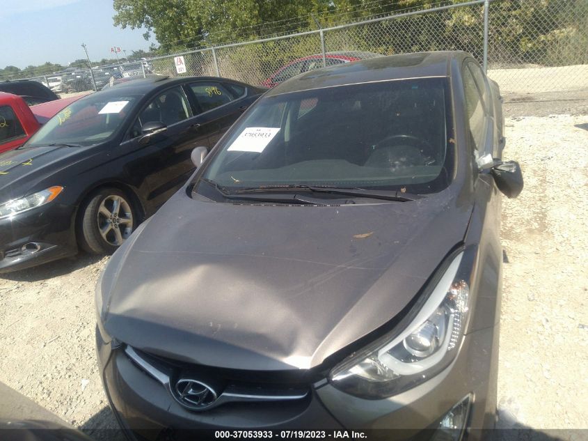 2015 HYUNDAI ELANTRA SE - 5NPDH4AE1FH590877