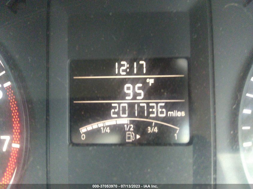 2014 VOLKSWAGEN JETTA SEDAN S - 3VW1K7AJ5EM209914