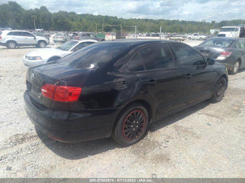 2014 VOLKSWAGEN JETTA SEDAN S - 3VW1K7AJ5EM209914