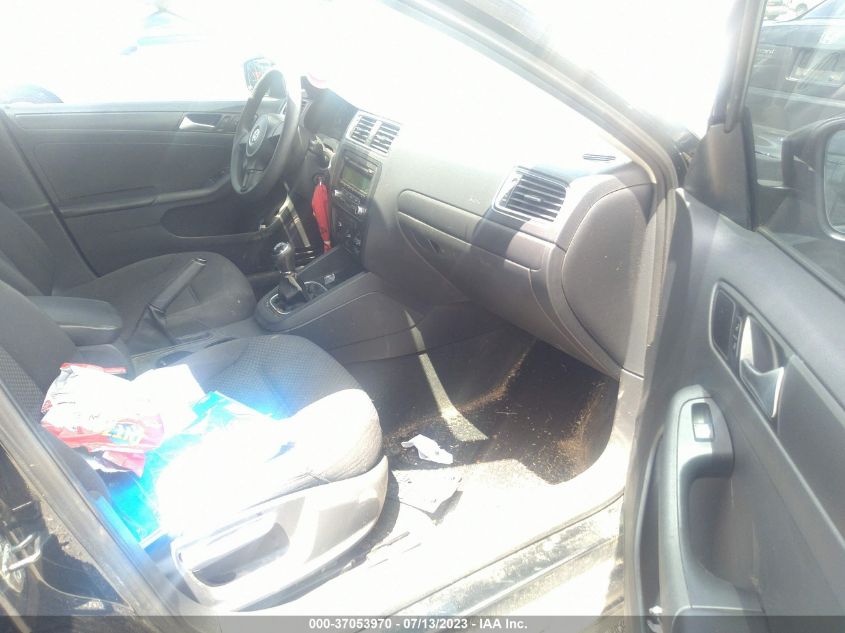 2014 VOLKSWAGEN JETTA SEDAN S - 3VW1K7AJ5EM209914