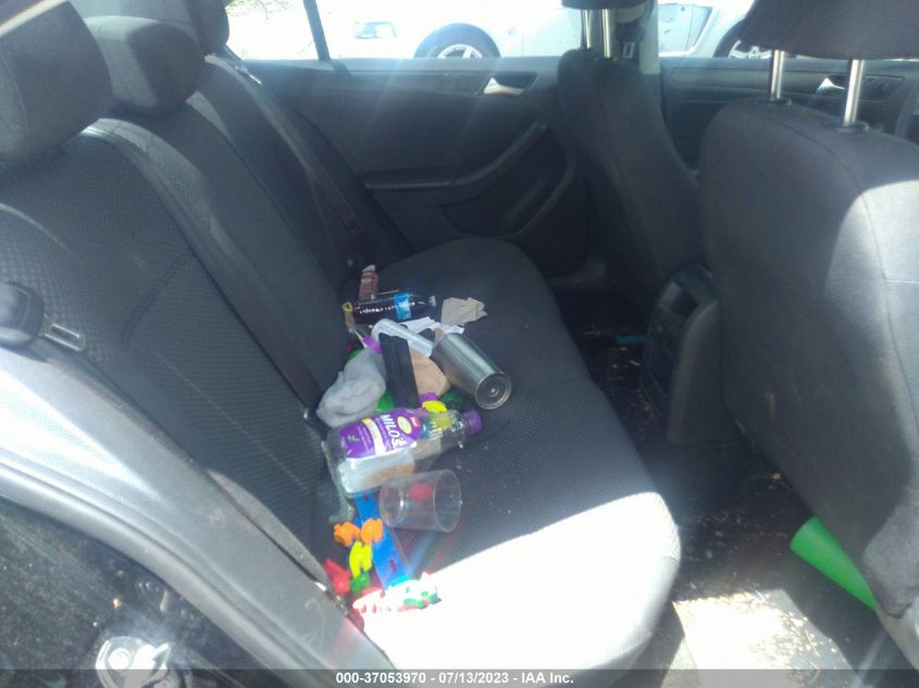 2014 VOLKSWAGEN JETTA SEDAN S - 3VW1K7AJ5EM209914