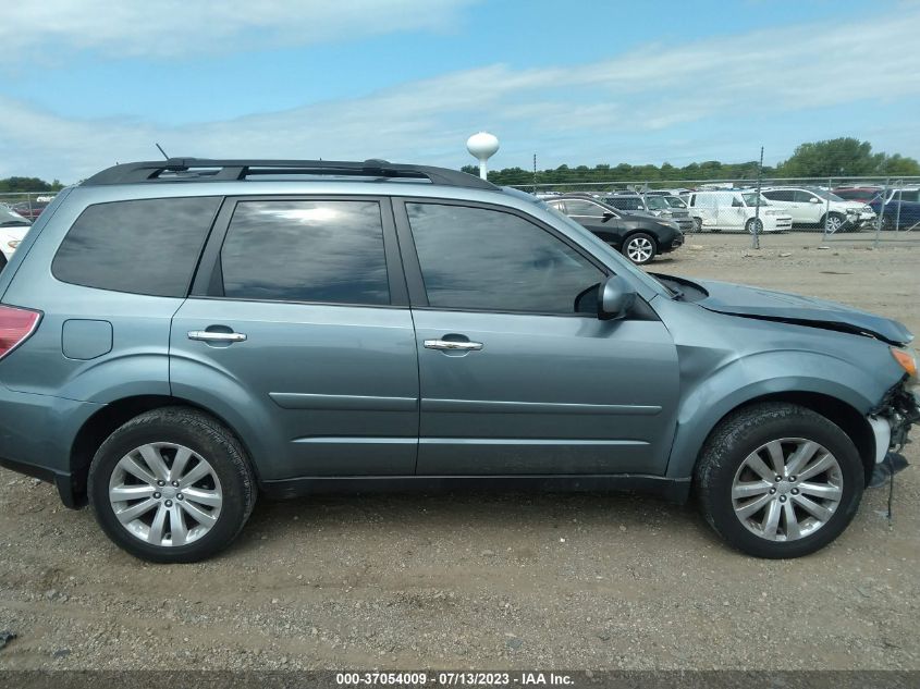 2013 SUBARU FORESTER 2.5X LIMITED - JF2SHAEC5DH430836