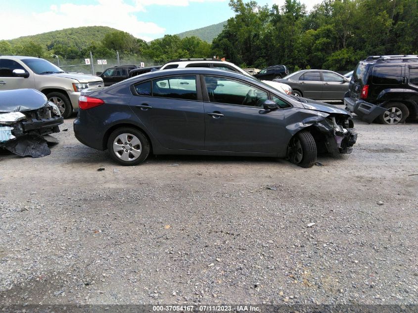 2016 KIA FORTE LX - KNAFK4A6XG5610674