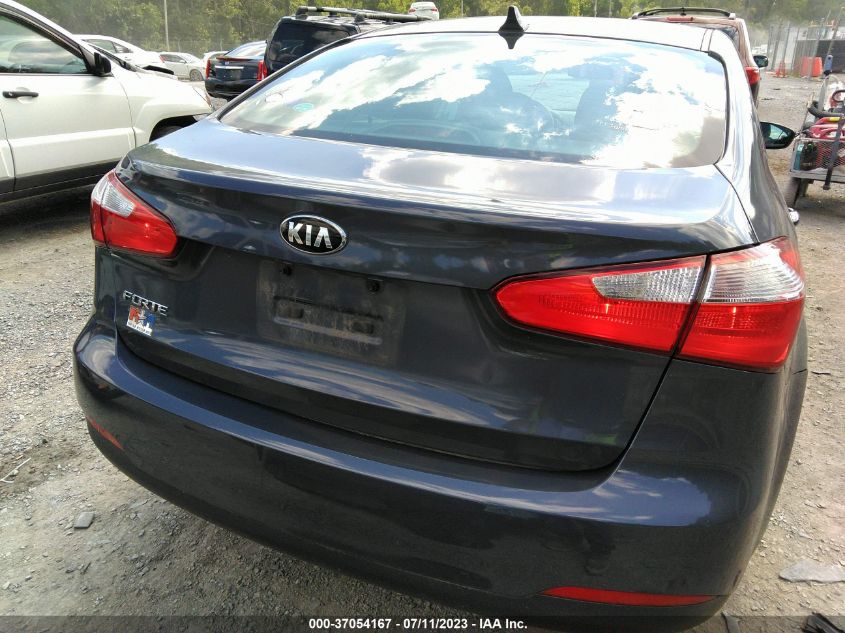 2016 KIA FORTE LX - KNAFK4A6XG5610674