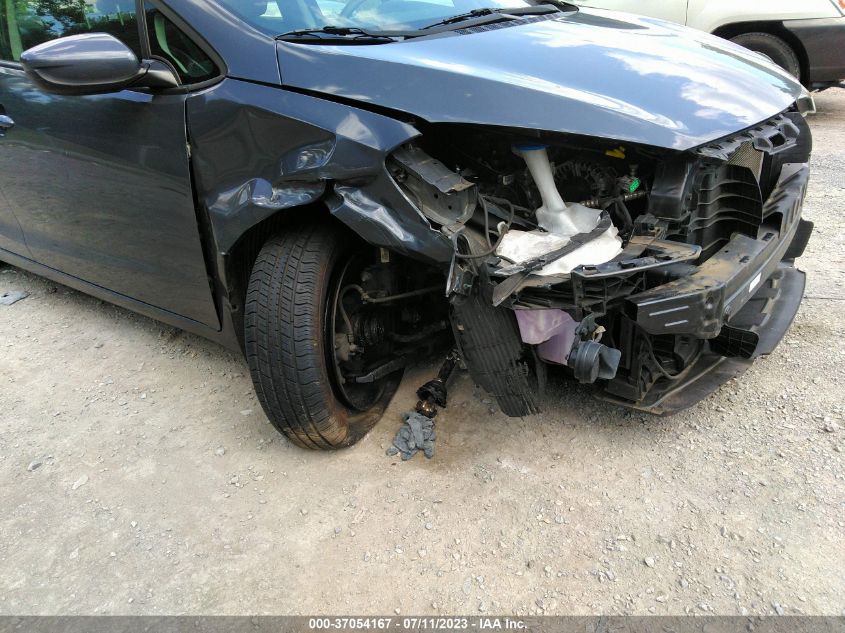 2016 KIA FORTE LX - KNAFK4A6XG5610674