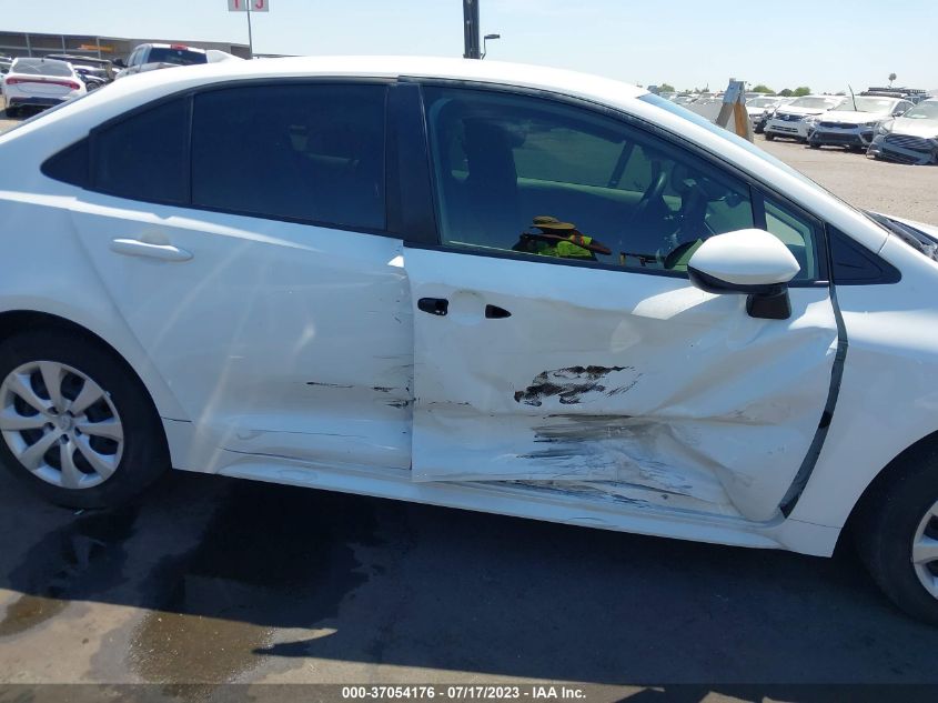 2022 TOYOTA COROLLA LE - JTDEPMAE9N3009305