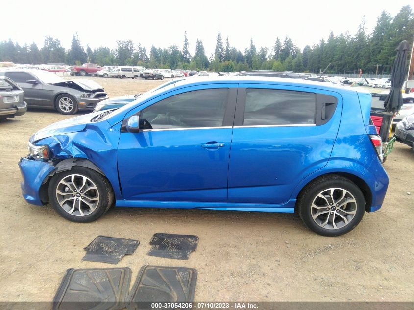 2018 CHEVROLET SONIC LT - 1G1JD6SG2J4117782