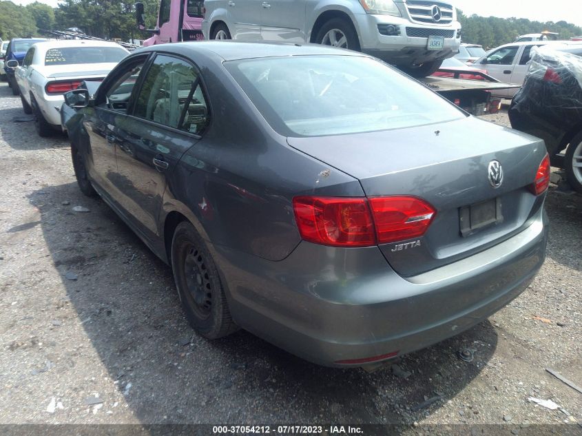 2013 VOLKSWAGEN JETTA SEDAN S - 3VW2K7AJ7DM432510