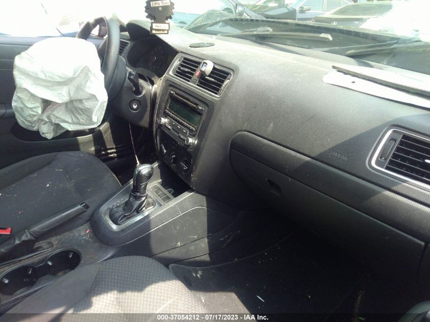 2013 VOLKSWAGEN JETTA SEDAN S - 3VW2K7AJ7DM432510