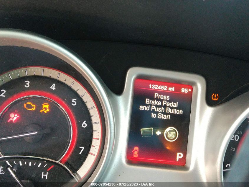 2018 DODGE JOURNEY SE - 3C4PDCAB9JT302010