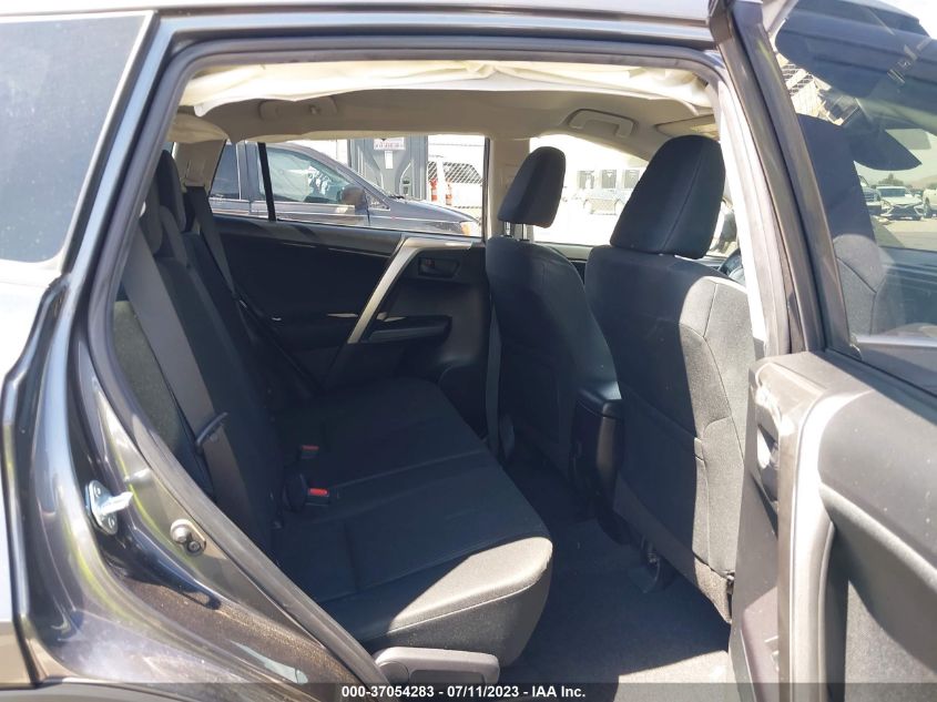 2018 TOYOTA RAV4 LE - JTMZFREV3JJ208299