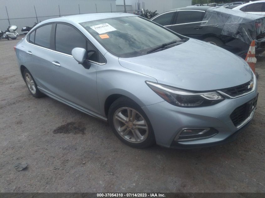 2017 CHEVROLET CRUZE LT - 1G1BE5SM9H7169789