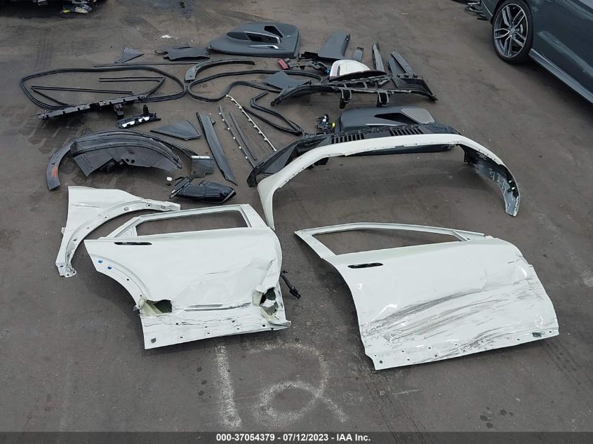 2022 KIA EV6 WIND KNDC3DLCXN5085408