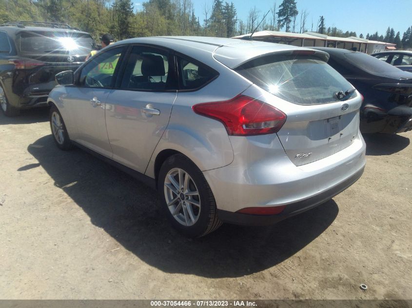 2015 FORD FOCUS SE - 1FADP3K2XFL227836