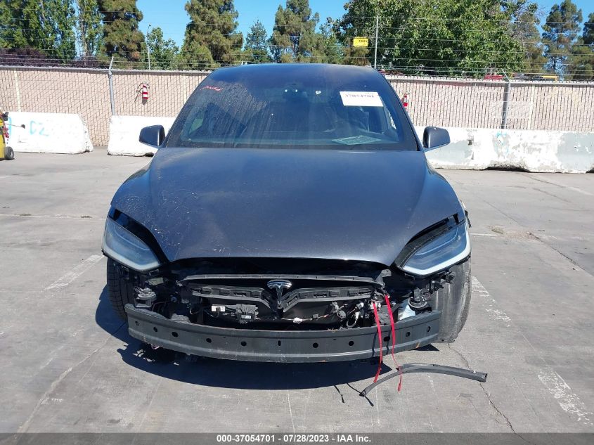 2016 TESLA MODEL X 70D/90D/75D/60D - 5YJXCAE23GF003427