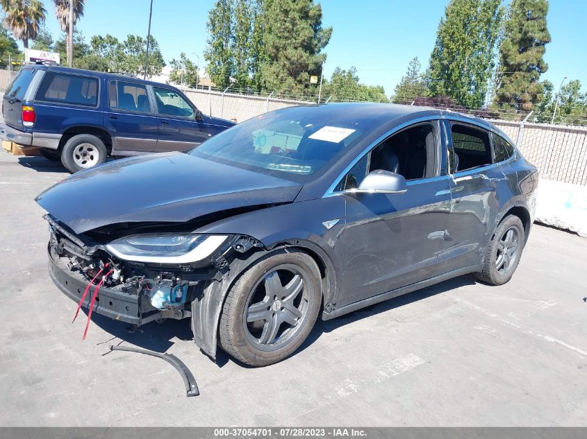 2016 TESLA MODEL X 70D/90D/75D/60D - 5YJXCAE23GF003427