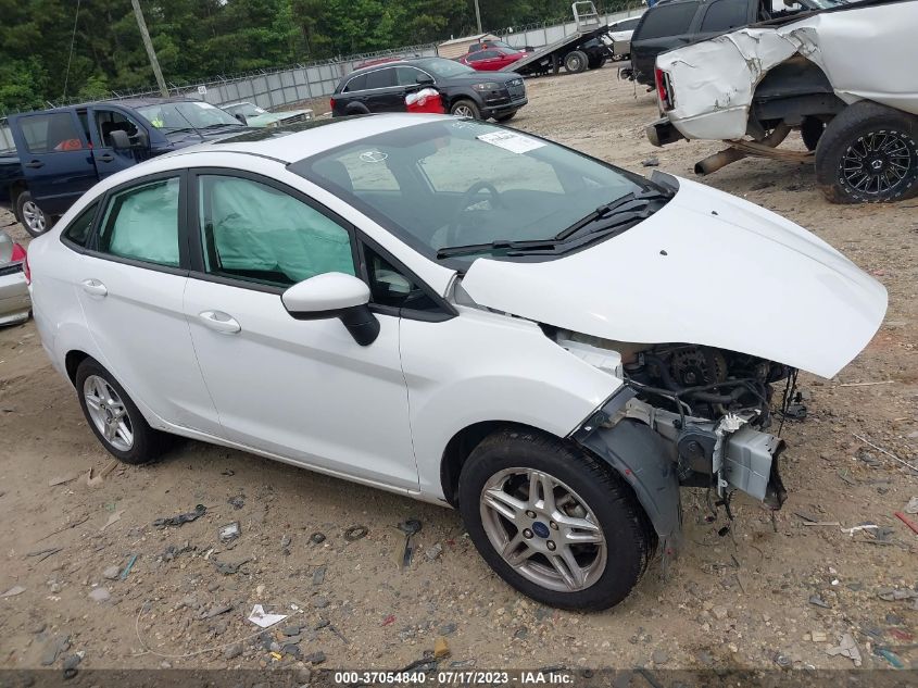 2018 FORD FIESTA SE - 3FADP4BJ8JM135550