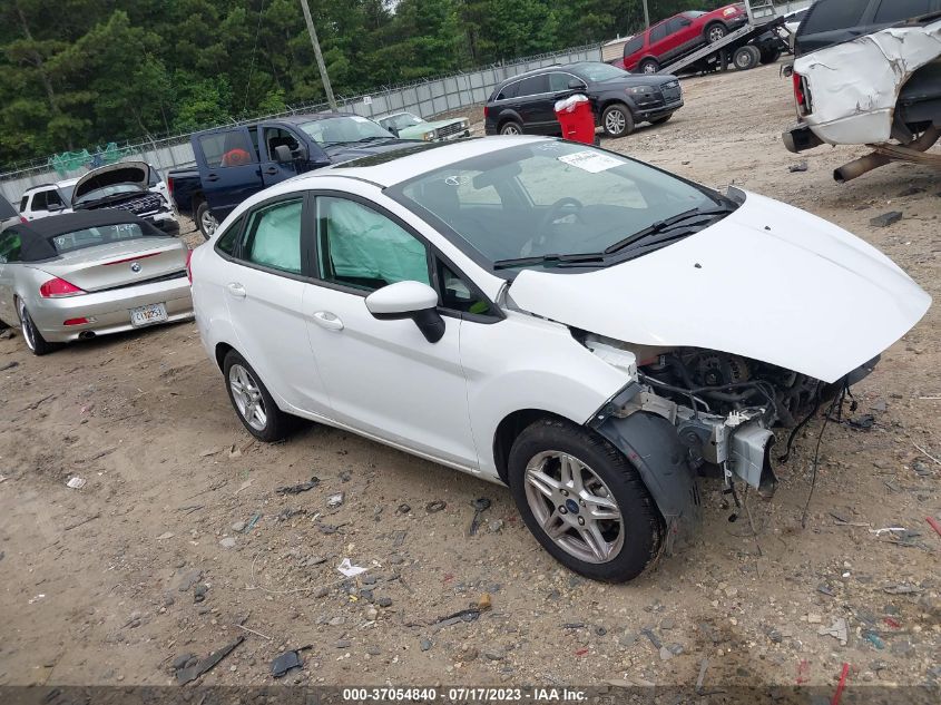 2018 FORD FIESTA SE - 3FADP4BJ8JM135550