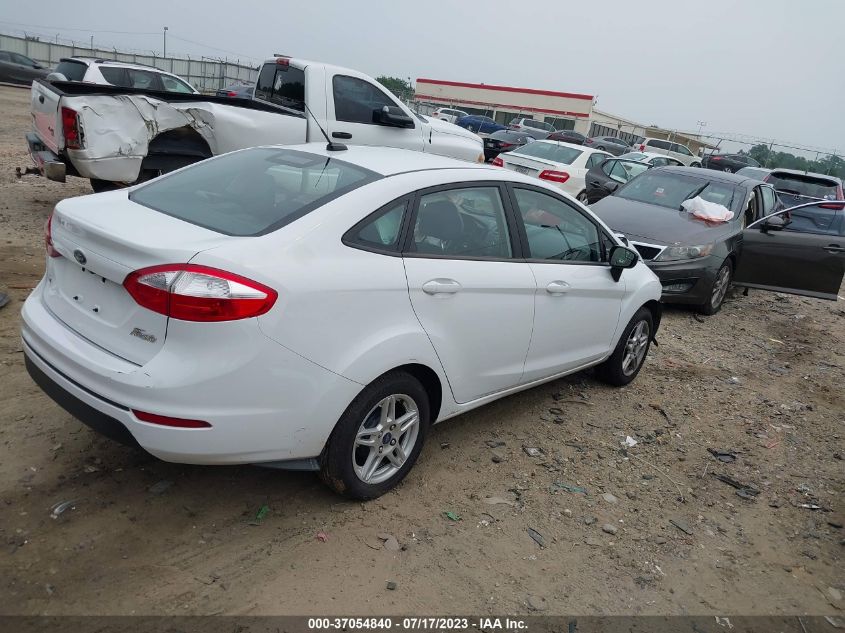2018 FORD FIESTA SE - 3FADP4BJ8JM135550