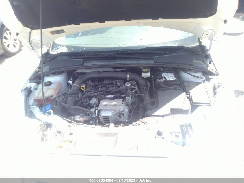 2018 FORD FOCUS SE - 1FADP3FE4JL219096