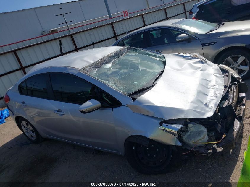 2015 KIA FORTE LX - KNAFK4A63F5410931